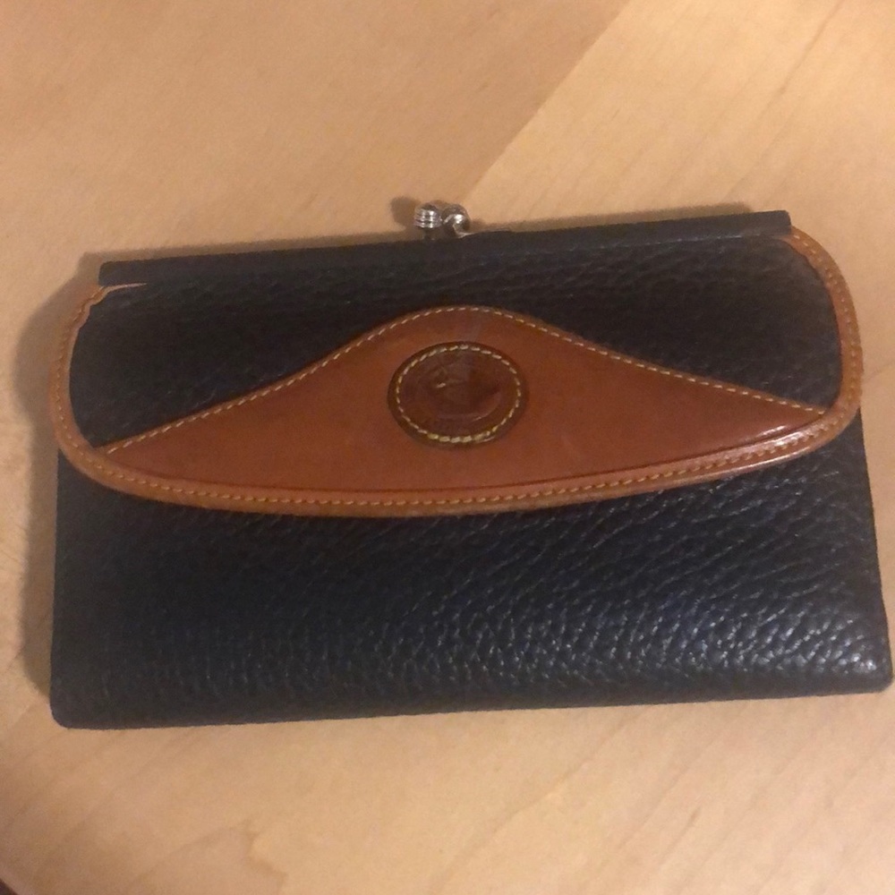 Dooney and Bourke clutch wallet